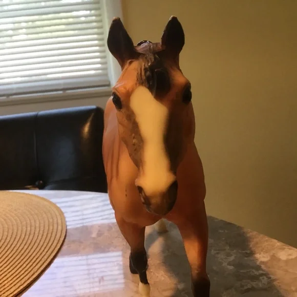 Horse Needs New Home! (11 3/4in long and 8 in Tall ear to legs) - Picture 14 of 16